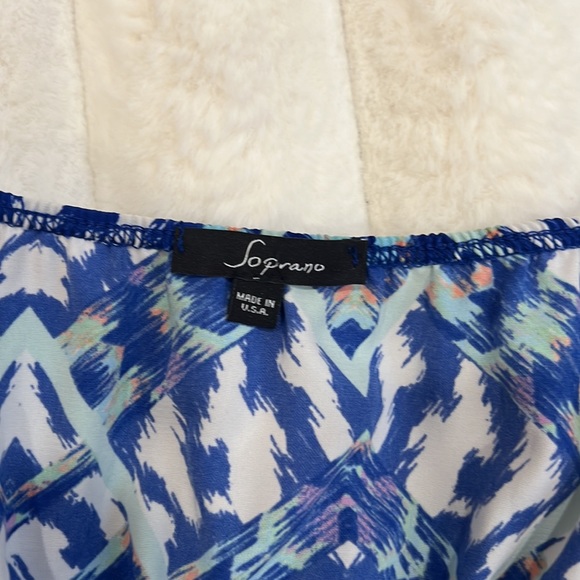 Dress - Picture 3 of 5